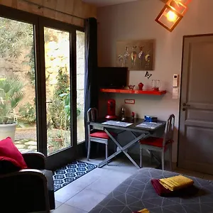 Sur Jardin Secret - Centre - Climatisee Gasthof